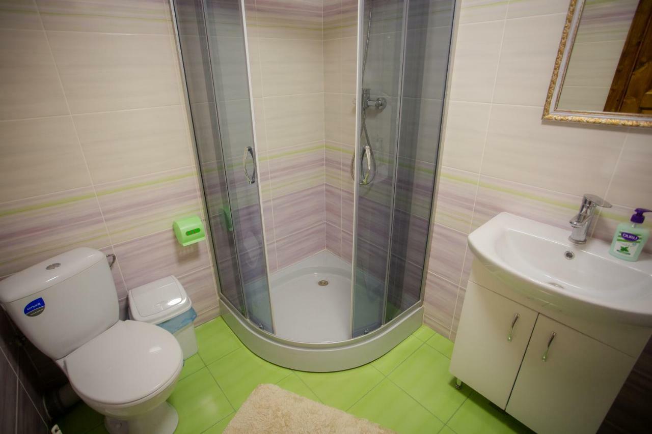 Сервус Guest Hotell Jaremtje Exteriör bild