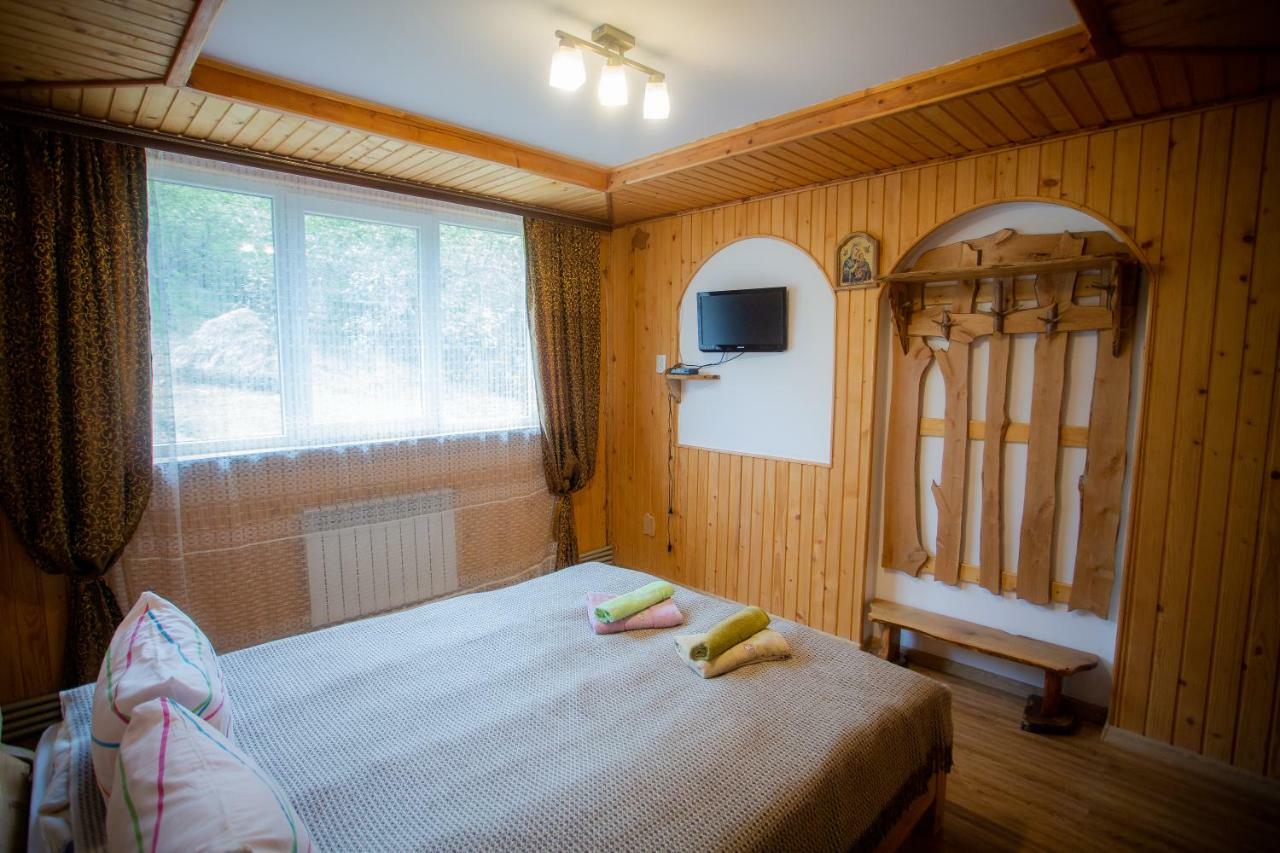 Сервус Guest Hotell Jaremtje Exteriör bild