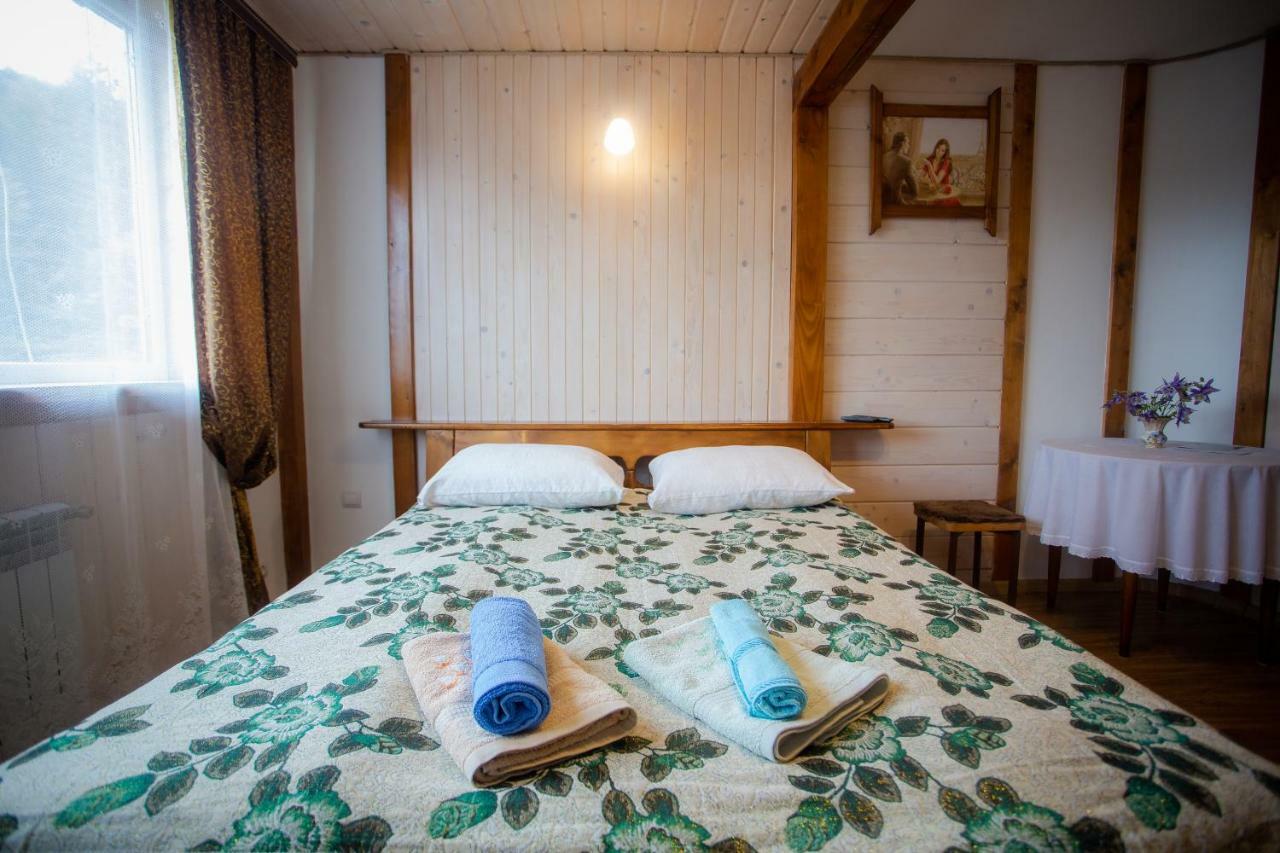 Сервус Guest Hotell Jaremtje Exteriör bild