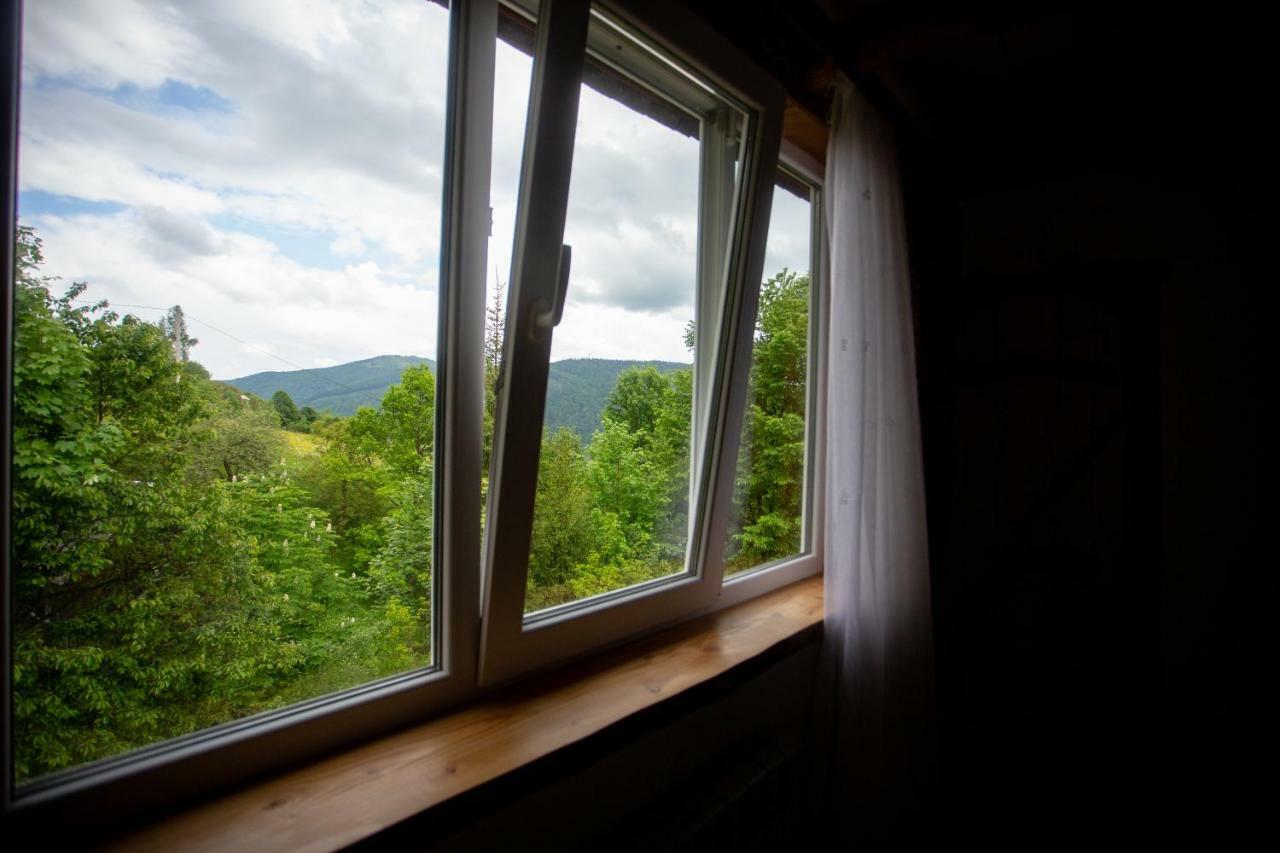 Сервус Guest Hotell Jaremtje Exteriör bild