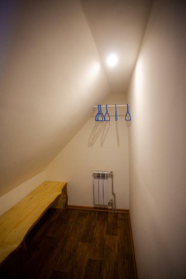 Сервус Guest Hotell Jaremtje Exteriör bild