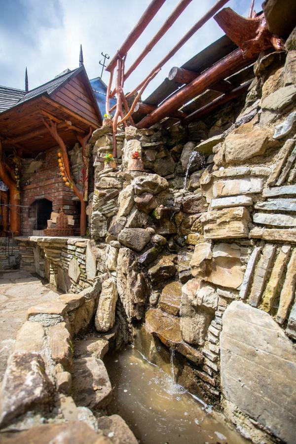 Сервус Guest Hotell Jaremtje Exteriör bild