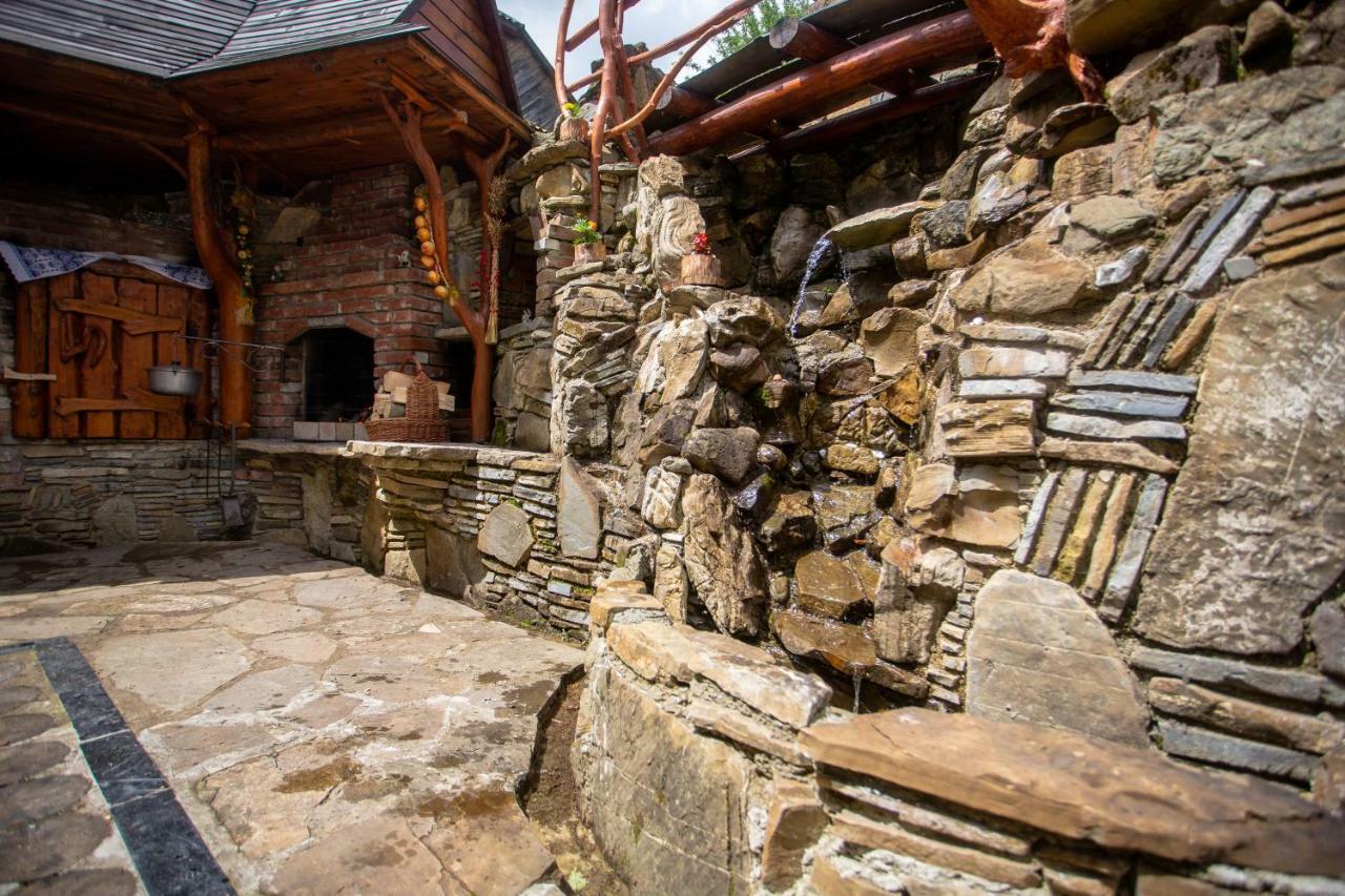 Сервус Guest Hotell Jaremtje Exteriör bild